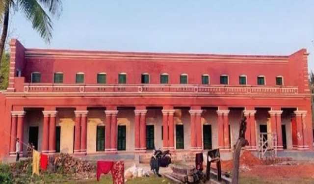 জৌলুস ফিরলেও অরক্ষিত শিলাইদহের কাচারি বাড়ি 