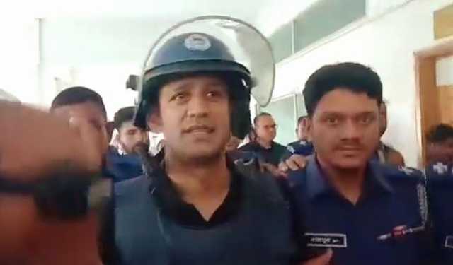 ব্যারিস্টার সুমনকে হবিগঞ্জের আদালতে হাজির