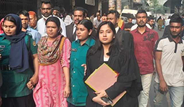 মিছিল থেকে গ্রেপ্তার যুব মহিলা লীগ নেত্রীসহ তিনজন রিমান্ডে 