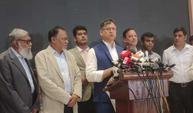 সংবিধান সংশোধনীর সব ক্ষেত্রে গণভোট প্রয়োজন নয়: সালাহউদ্দিন আহমেদ