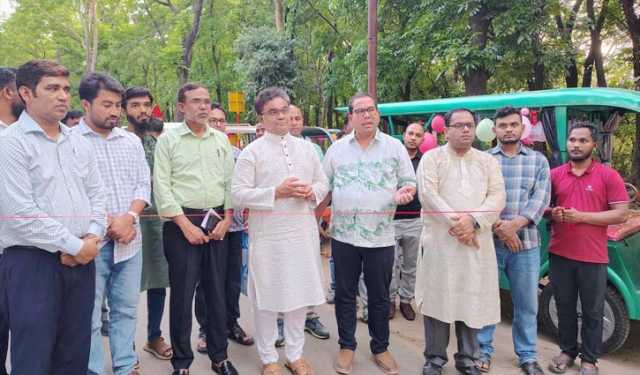 জাবিতে চালু হলো ইলেকট্রিক কার্ট, কমবে দুর্ভোগ