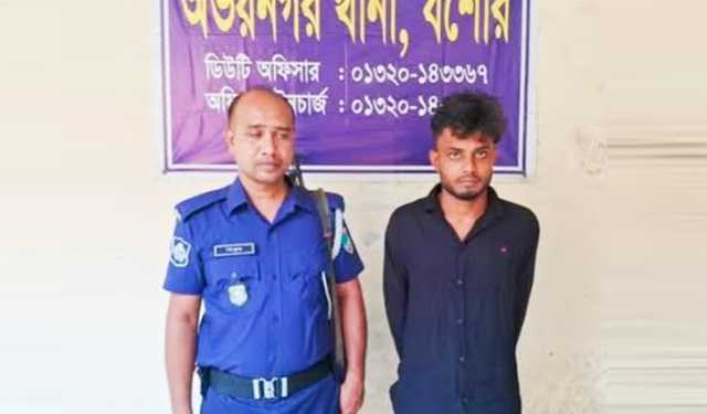 যার ফুচকা খেয়ে হাসপাতালে ২১৩, সে বিক্রেতা গ্রেপ্তার