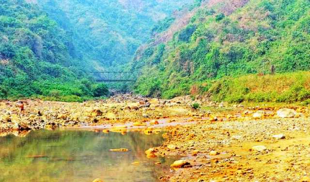 প্রাকৃতিক সৌন্দর্যের এক লুকানো রত্ন সুনামগঞ্জের লাকমাছড়া