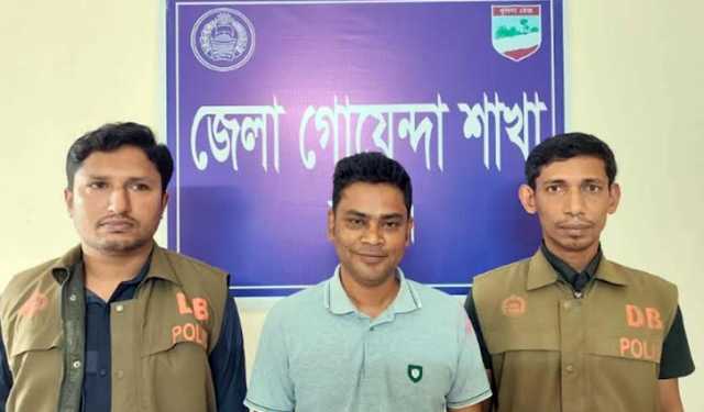 সাংবাদিক মাহমুদুর রহমানকে হত্যাচেষ্টা মামলার আসামি গ্রেপ্তার