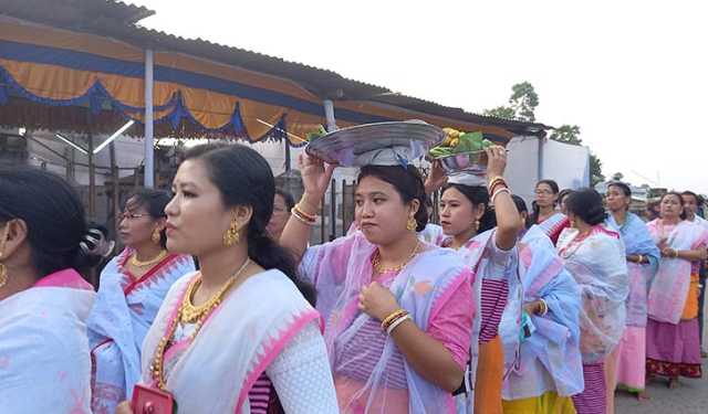 মৌলভীবাজারে ৩ দিনব্যাপী মণিপুরী ‘লাই-হরাউবা’ উৎসব শুরু