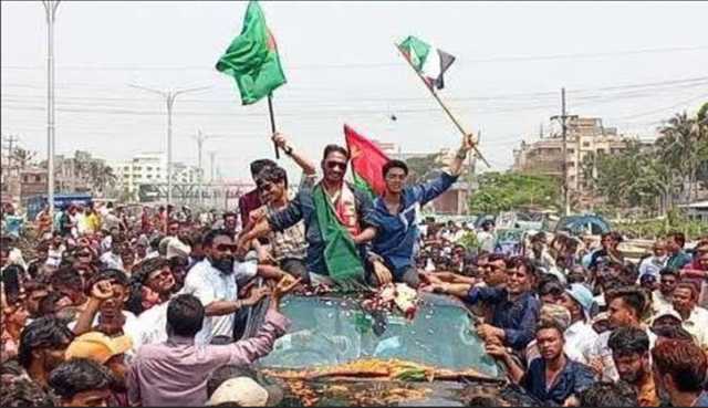 আড়াই বছর পর নারায়ণগঞ্জের জাকির খান কারামুক্ত, শোডাউন