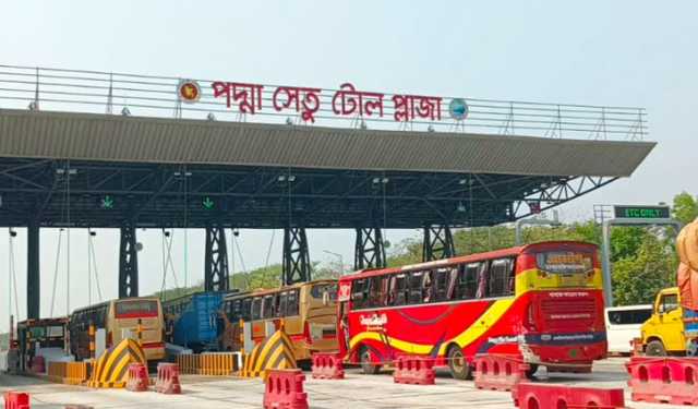 ৮ ঘণ্টায় পদ্মা সেতুতে ১ কোটি সাড়ে ১৮ লাখ টাকার টোল আদায়