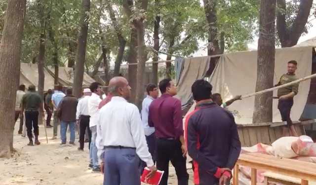 রাবিতে অর্ধশত অবৈধ দোকান উচ্ছেদ