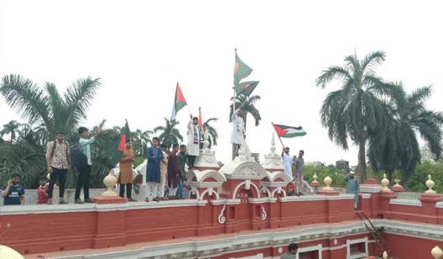 গাজায় গণহত্যা বন্ধের দাবি রাজশাহী কলেজ শাখা শিবিরের
