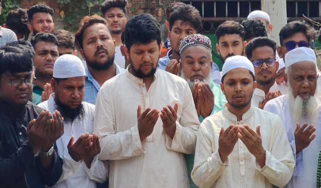 চরমপন্থার সুযোগ কাউকে নিতে দেওয়া হবে না: তথ্য উপদেষ্টা 