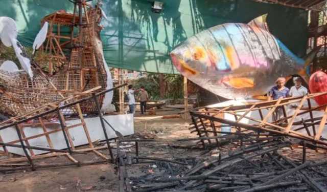 চারুকলায় ফ্যাসিবাদের মুখাকৃতিতে আগুন পরিকল্পিত: ঢা‌বি সাদা দল