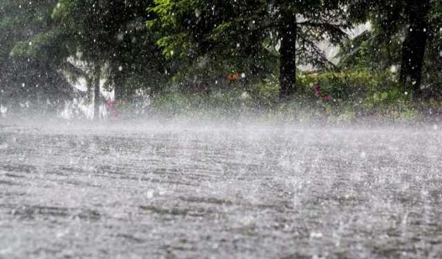 সারা দেশে পাঁচ দিন বজ্রসহ ভারী বৃষ্টির পূর্বাভাস