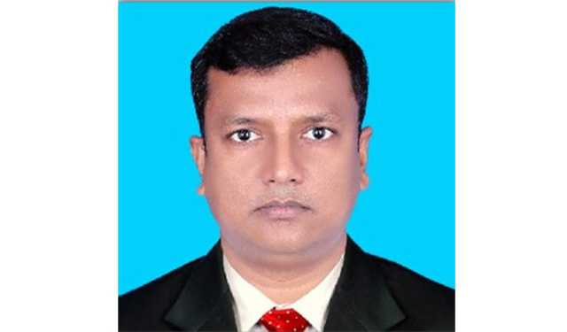 দুই চাকরি, দুই ঠিকানা, এক রেজাউল