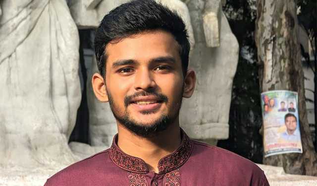 বাবার ঠিকাদারি লাইসেন্স ইস্যুতে ক্ষমা চাইলেন উপদেষ্টা আসিফ