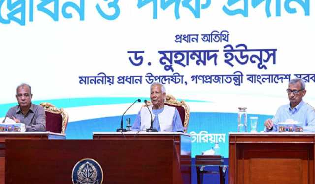 পুলিশ সপ্তাহ উদ্বোধন করলেন প্রধান উপদেষ্টা 
