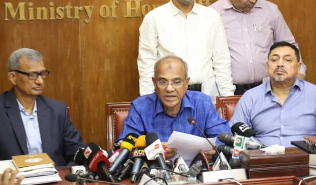 দেশবিরোধী ধ্বংসাত্মক আন্দোলনে উস্কানিদাতারা গ্রেপ্তার হবে: স্বরাষ্ট্র উপদেষ্টা