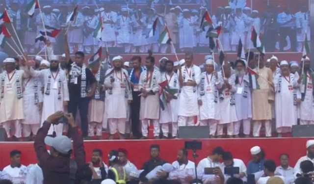 সোহরাওয়ার্দী উদ্যানে ‘মার্চ ফর গাজা’ সমাবেশে ঘোষণাপত্র পাঠ