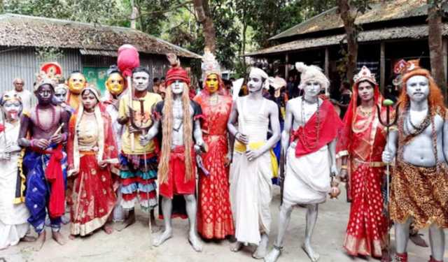 আর্থ-সামাজিক আবেদন ছিল চৈত্র সংক্রান্তি আর পহেলা বৈশাখে