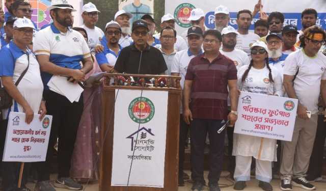 ৮০০ কর্মী-স্বেচ্ছাসেবী নিয়ে ডিএসসিসির বিশেষ পরিচ্ছন্নতা অভিযান