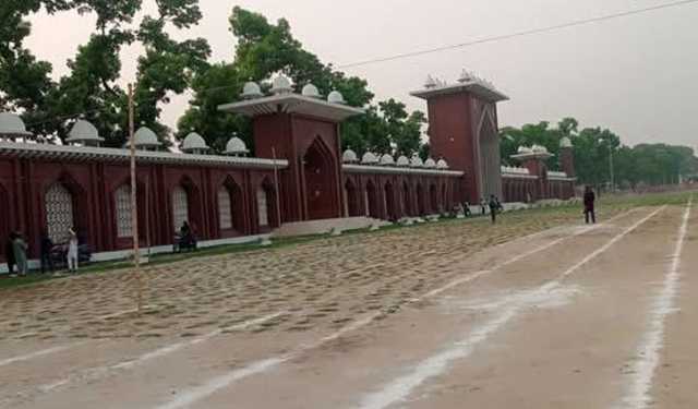 লাখো মুসল্লির জন্য প্রস্তুত দিনাজপুরের ঐতিহাসিক গোর-এ-শহীদ