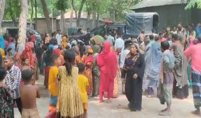 বিছানায় পড়েছিল প্রবাসীর স্ত্রীর গলায় ওড়না পেঁচানো লাশ
