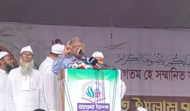 শাপলা চত্বরে গণহত্যার জন্য শেখ হাসিনার বিরুদ্ধে মামলার আহ্বান  