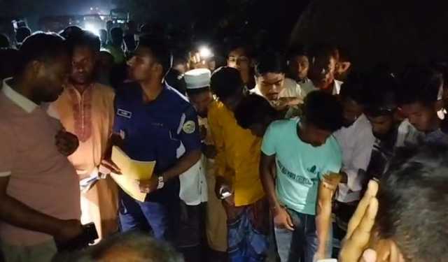 মাইক্রোবাসের চাকায় পিষ্ট হয়ে নারীর মৃত্যু