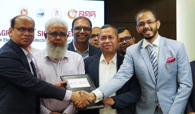 পদ্মা সেতুর ইলেট্রনিক টোল সংগ্রহ প্রক্রিয়ায় যুক্ত হলো নগদ