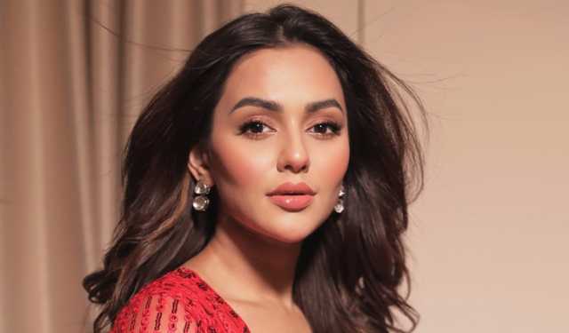 ভুল সবসময়ই ভুল: নুসরাত ফারিয়া