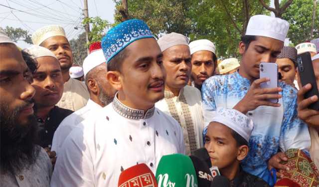 মজলুম মুসলিমদের জন্য দোয়া চাইলেন সারজিস আলম