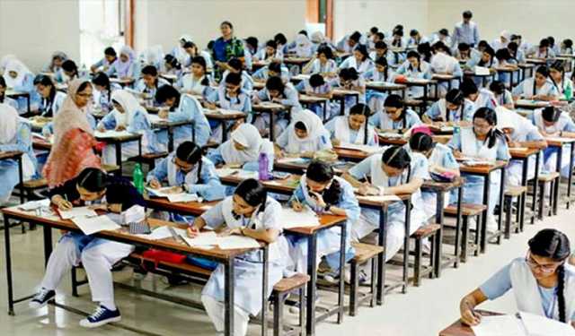 এসএসসির চতুর্থ পরীক্ষার দিনে বহিষ্কার ৭৮