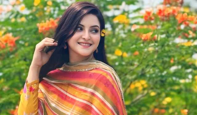 চটেছেন পরীমণি