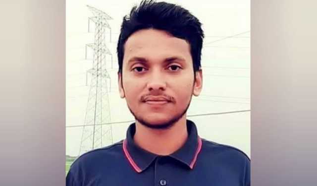 বিমানবন্দর থেকে ছাত্রলীগ নেতা গ্রেপ্তার