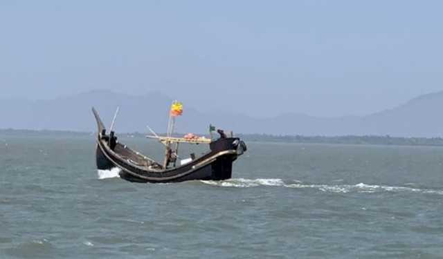 বাংলাদেশি চার জেলেকে অপহরণ করেছে আরাকান আর্মি