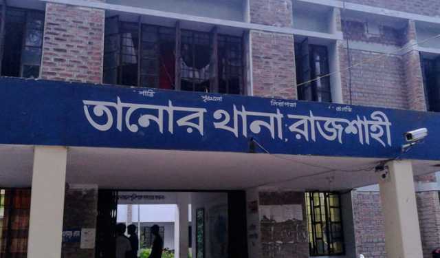 ইফতার মাহফিলের চাঁদা না দেওয়ায় দোকানে হামলার অভিযোগ