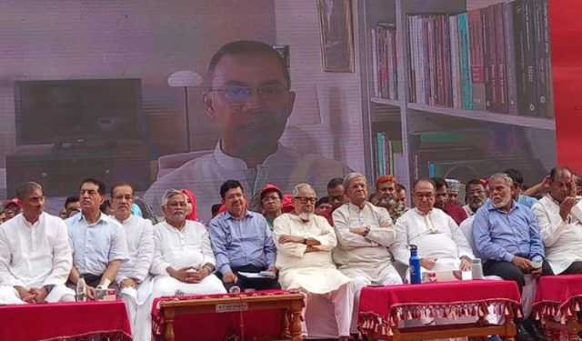 কোনো ব্যক্তির মনে যাতে ক্ষমতা ধরে রাখার ইচ্ছা না আসে, সেজন্য নির্বাচন প্রয়োজন