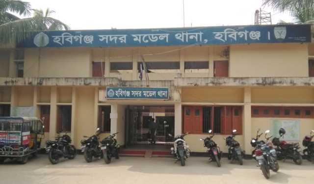 হবিগঞ্জে মাইক্রোবাসের চাপায় বৃদ্ধ নিহত