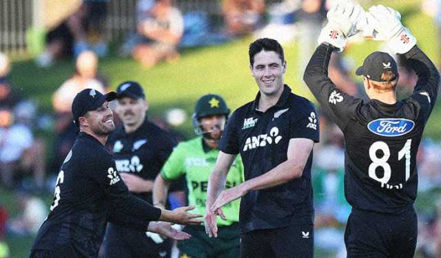 ২২ রানে ৭ উইকেট খুইয়ে ম্যাচ হারল পাকিস্তান