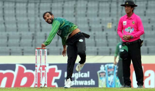 অলরাউন্ড পারফরম্যান্সে অগ্রণী ব্যাংককে জেতালেন তাইবুর