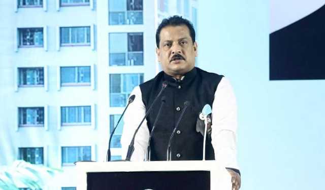 সাবেক প্রতিমন্ত্রী শরীফের বিরুদ্ধে মামলা: স্ত্রী-শ্বশুর-শাশুড়িকে নোটিশ