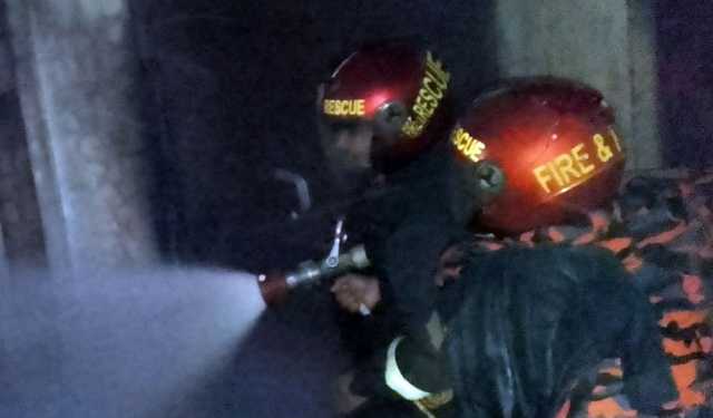 সাফওয়ান হত্যা মামলায় গ্রেপ্তার আসামিদের বাড়িতে অগ্নিসংযোগ