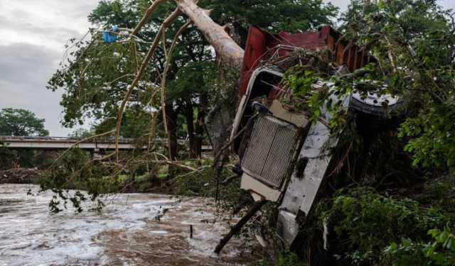 টেক্সাসে বন্যায় মৃতের সংখ্যা বেড়ে ৬৭