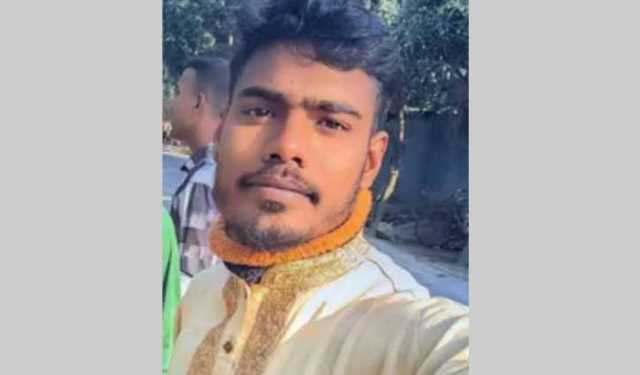 বগুড়ায় বাড়ির সামনে পড়ে ছিল যুবকের রক্তাক্ত লাশ