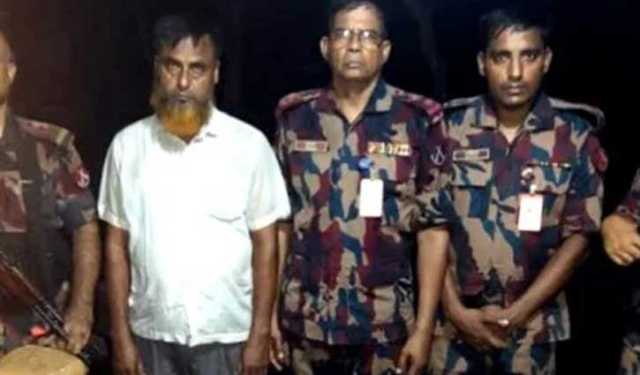 কুষ্টিয়ায় পিস্তলসহ মাদক কারবারি গ্রেপ্তার 