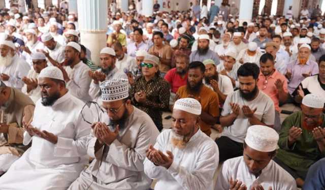 জুলাই গণঅভ্যুত্থানে শহীদদের জন্য বিশেষ দোয়া 
