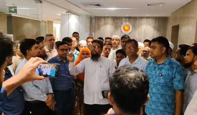 নবম পে-কমিশন এবং কর্মচারীদের রেশন-ভাতার আশ্বাস অর্থ উপদেষ্টার