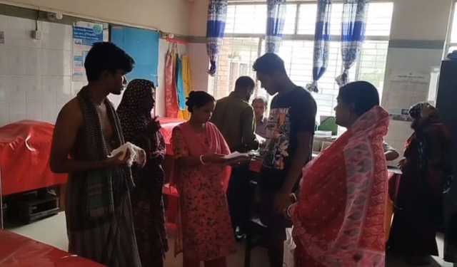 টাঙ্গাইলে কুকুরের কামড়ে ২৫ জন আহত