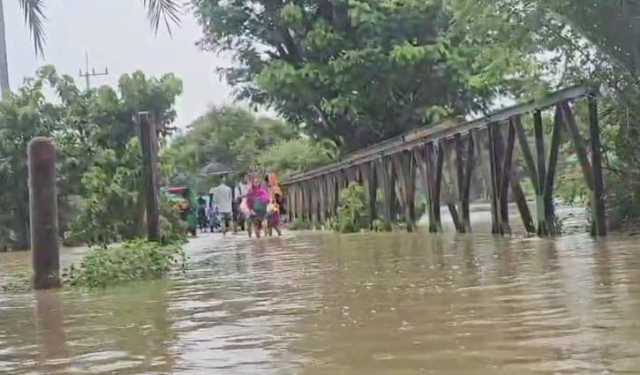 দীঘিনালায় নিম্নাঞ্চল প্লাবিত, সড়ক যোগাযোগ বিচ্ছিন্ন