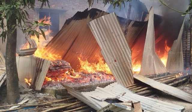 মসজিদের বারান্দা নির্মাণ নিয়ে সংঘর্ষ, ১৪৪ ধারা জারি