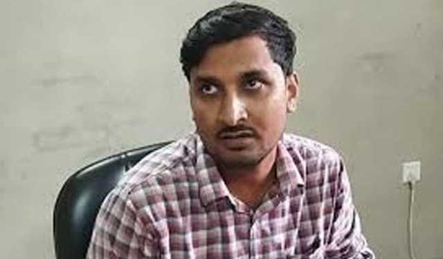 জুলাই আন্দোলনে হামলার অভিযোগে নোবিপ্রবি কর্মকর্তা আটক